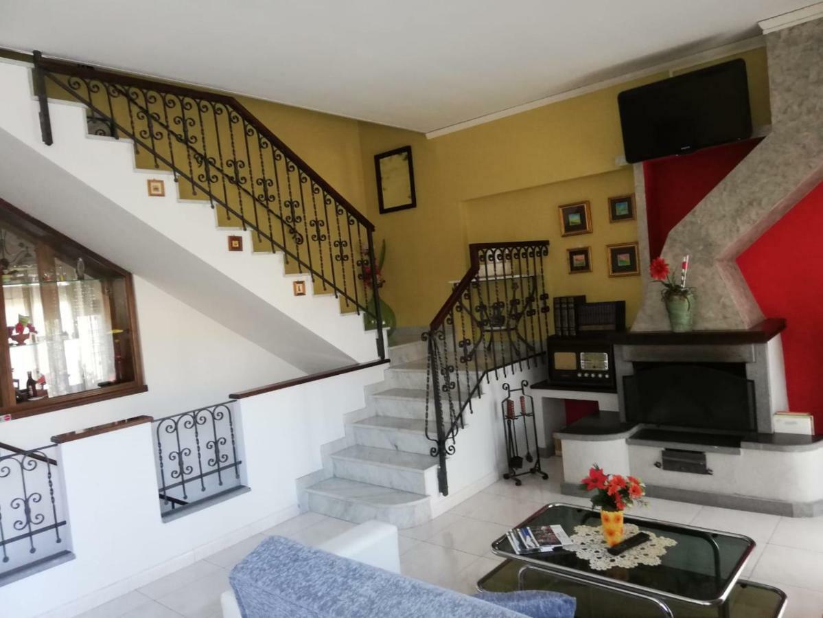 B & B Amici Dell'Etna Nicolosi Εξωτερικό φωτογραφία