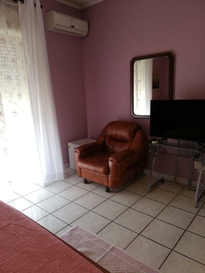 B & B Amici Dell'Etna Nicolosi Εξωτερικό φωτογραφία