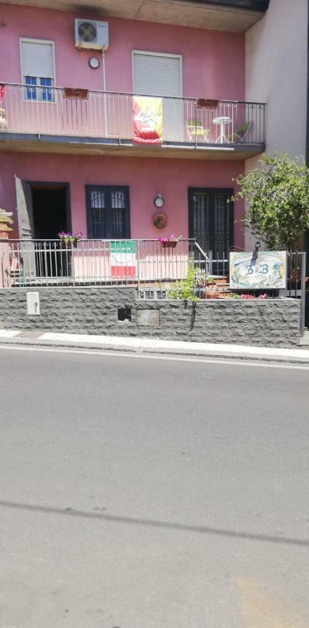 B & B Amici Dell'Etna Nicolosi Εξωτερικό φωτογραφία