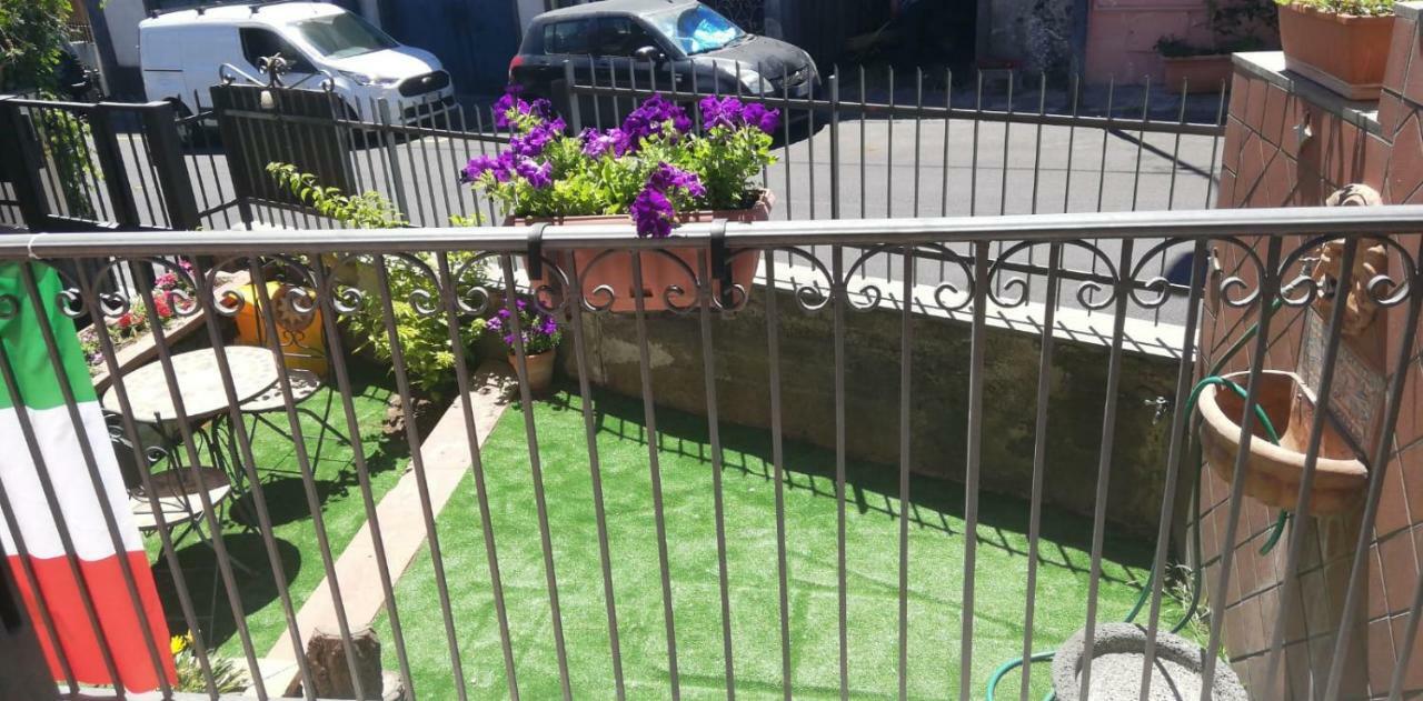 B & B Amici Dell'Etna Nicolosi Εξωτερικό φωτογραφία